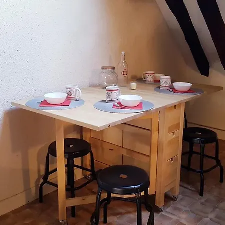 Apartment T2 Les Yeux Sur Place Plume Mytripintours Tours